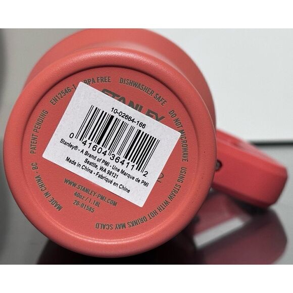 Stanley Adventure Quencher 40oz Tumbler- GRAPEFRUIT - Picture 4 of 4